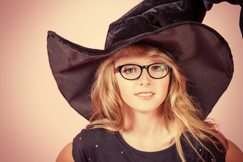5 Eye Catching Costumes With Glasses For This Year S Halloween