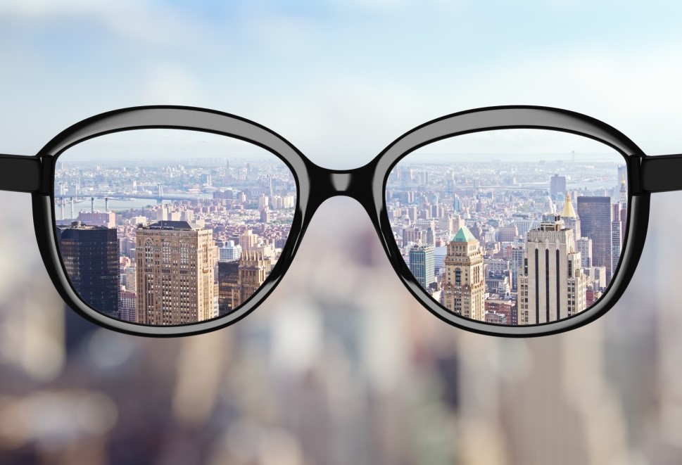 Everything You Need to Know About Eyeglass Lens Coatings ...