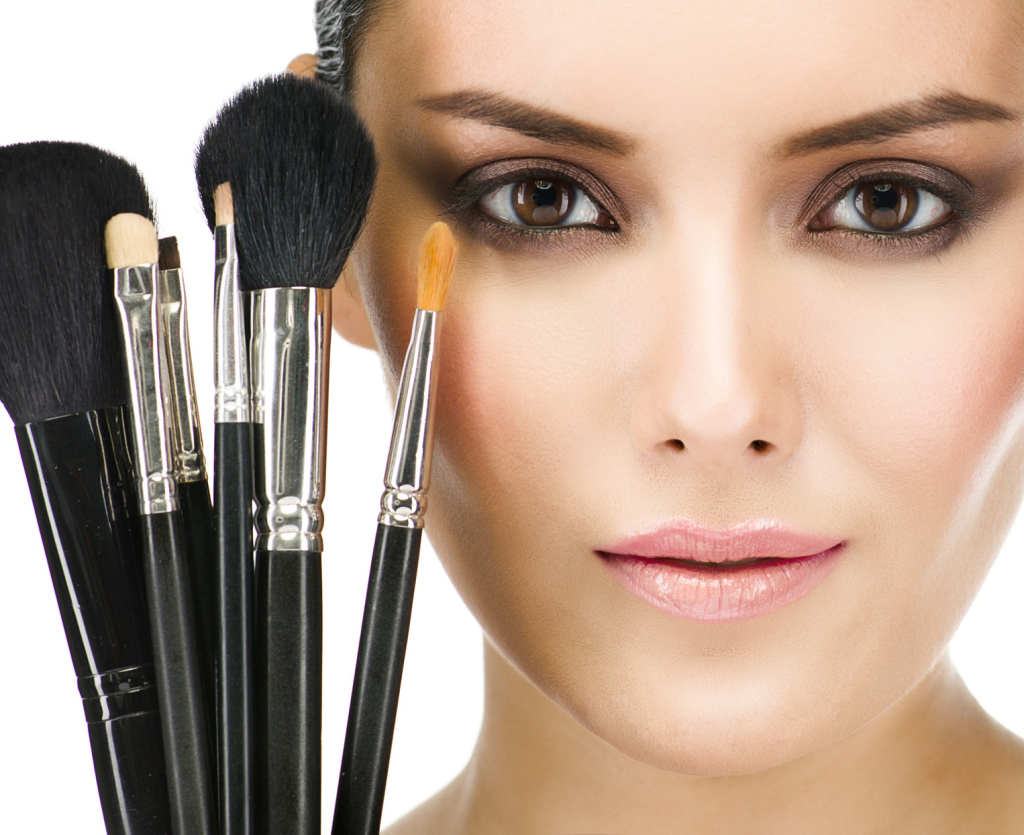 7-tips-for-eye-care-safety-when-wearing-makeup